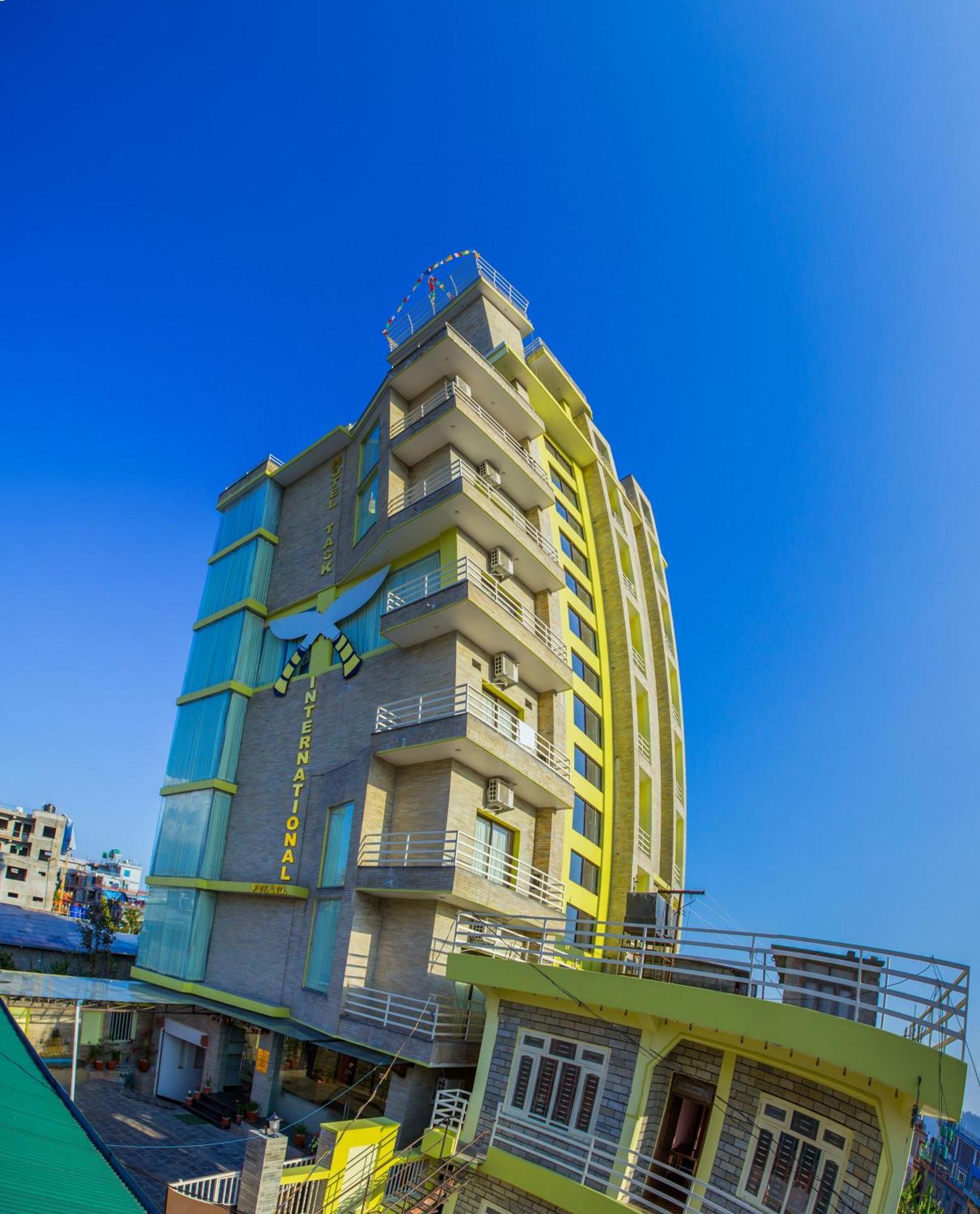 Hotel Task International Pokhara Ngoại thất bức ảnh