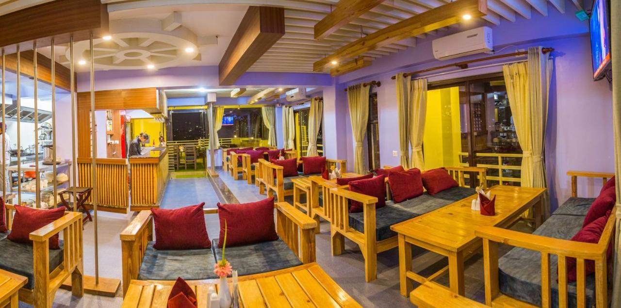 Hotel Task International Pokhara Ngoại thất bức ảnh